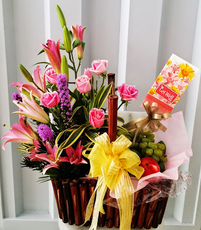 Warmest Flowers & Gifts House